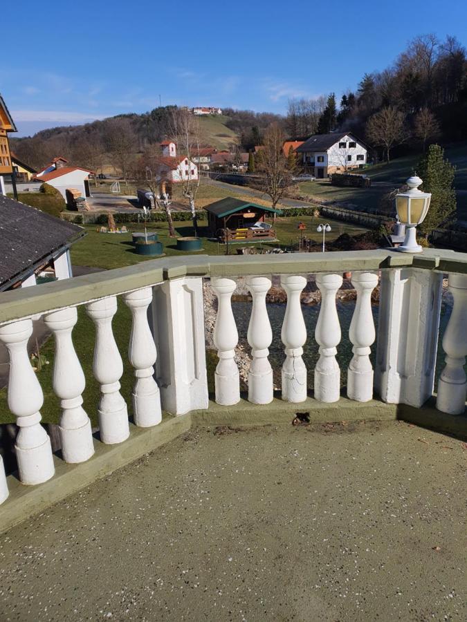 Готель Gasthof Zum Wallner Kalch Екстер'єр фото